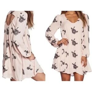 Free People Embroidered Mini Dress‎ Long Sleeve Open Back Bohemian Size S